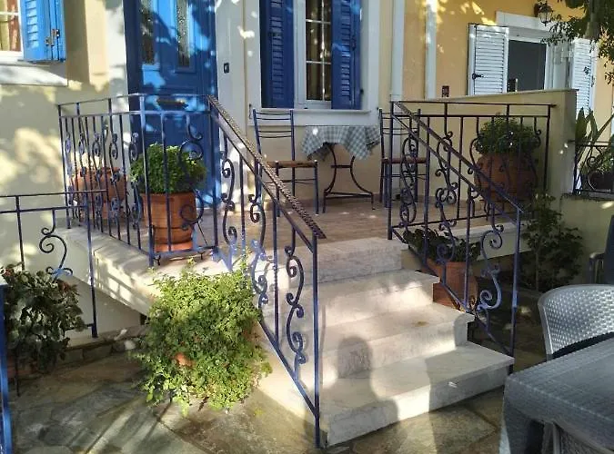 Kali's Comfort Ferienhaus Karavomylos
